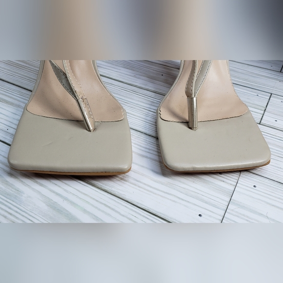 PrettyLittleThing beige square-toed heeled sandals size 4 (su104) - Picture 4 of 8